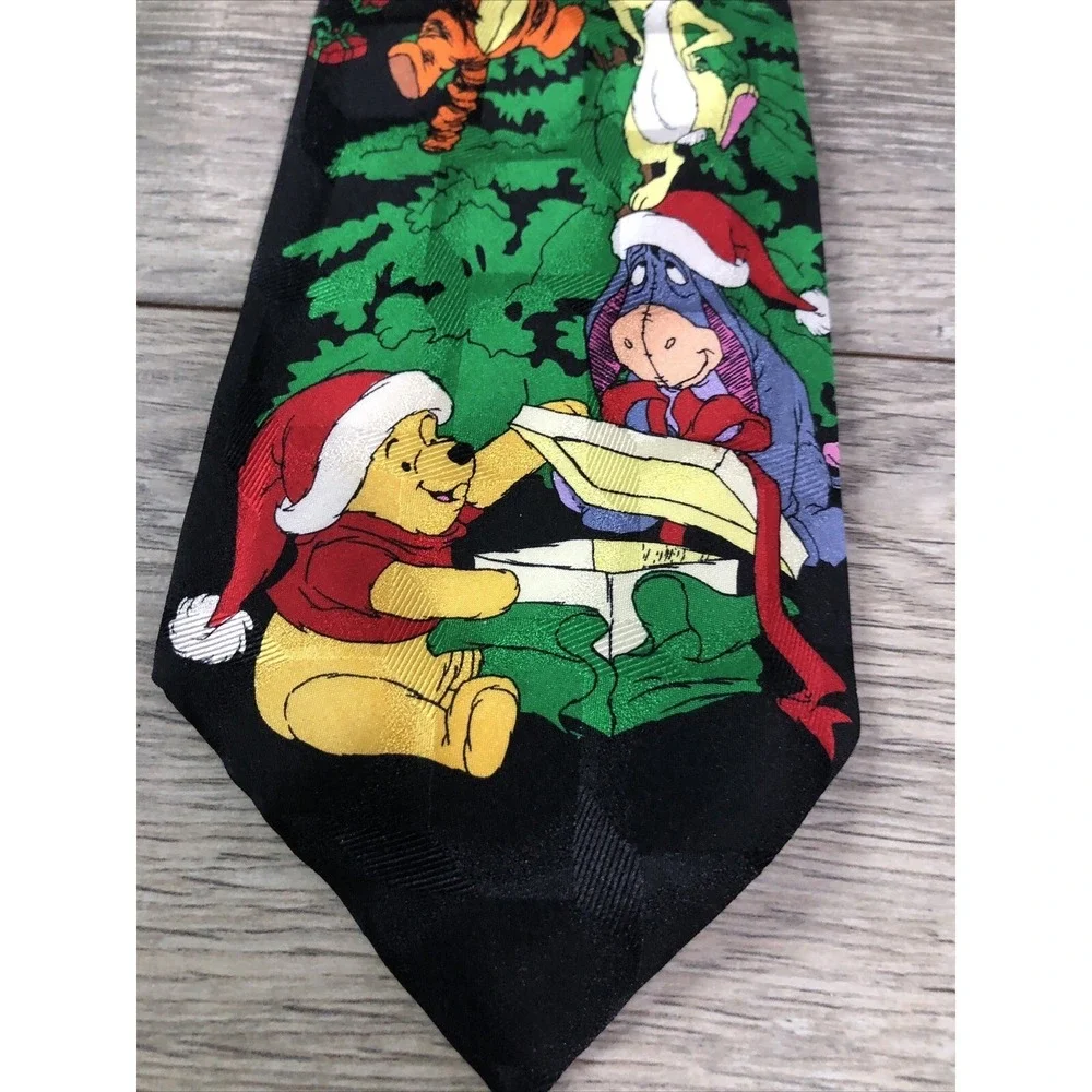 Disney Winnie the Pooh Christmas Tie Mens OS Black Excellent Silk Holiday Tigger